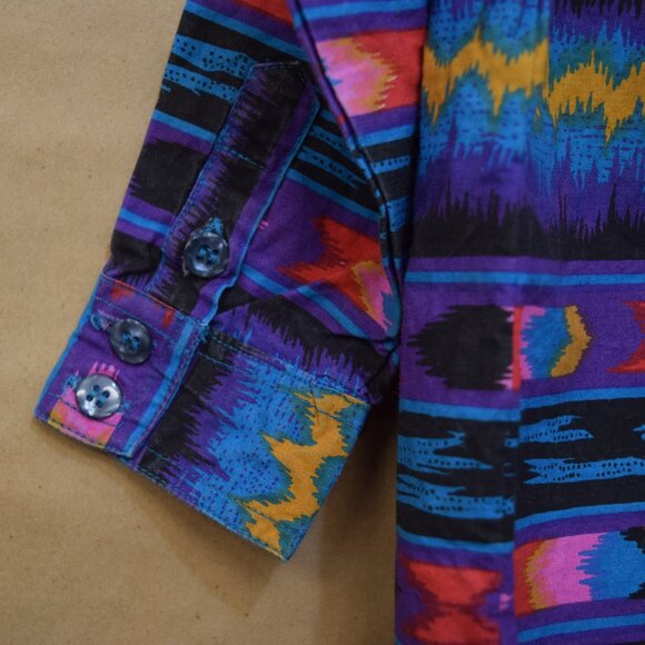 Adobe Rose Colorful Aztec/Tribal Print Western Button-Up Shirt – Size 5 - Picture 4 of 6